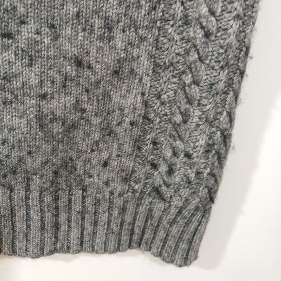 American Eagle Gray Wool Blend Sweater Vest Small - Picture 7 of 8